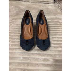 Clarks Artisan Navy Suede Bow Block Heel Pumps Women Size 6M